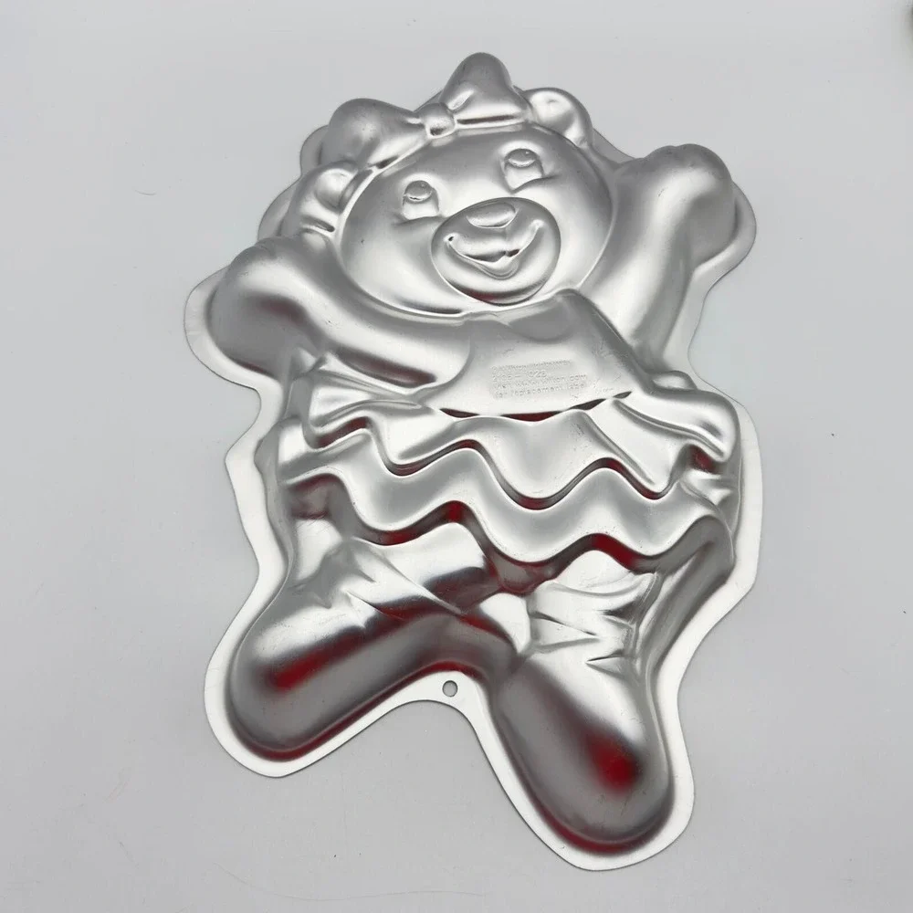 Wilton Ballerina Teddy Bear Birthday‎ Cake Pan 2105-1028